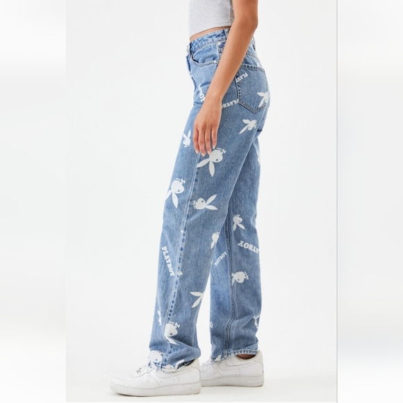 Playboy 90s high rise boyfriend Jeans - Picture 2 of 14